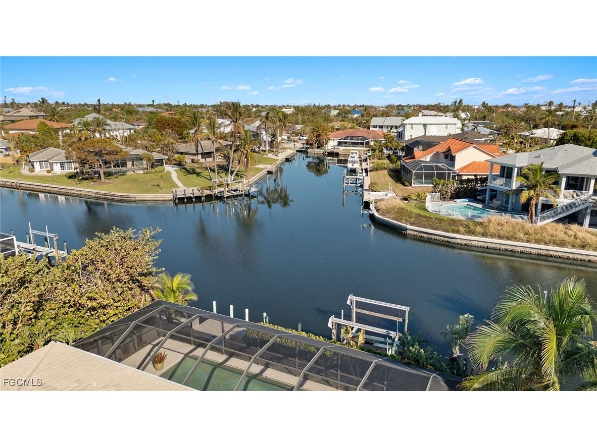 946 Whelk Drive Sanibel FL 33957 2025014644 image3