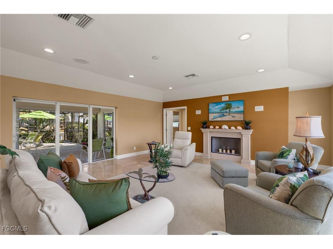 946 Whelk Drive Sanibel FL 33957 2025014644 image5