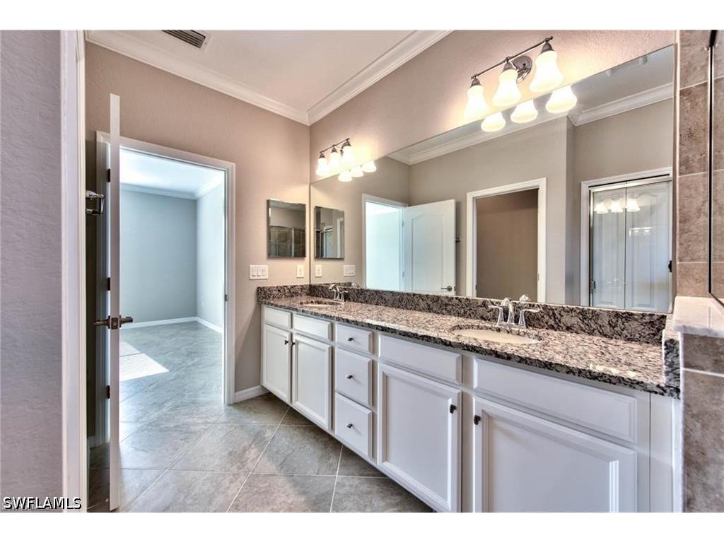 9460 Foxglove Lane Naples FL 34120 226012746 image21