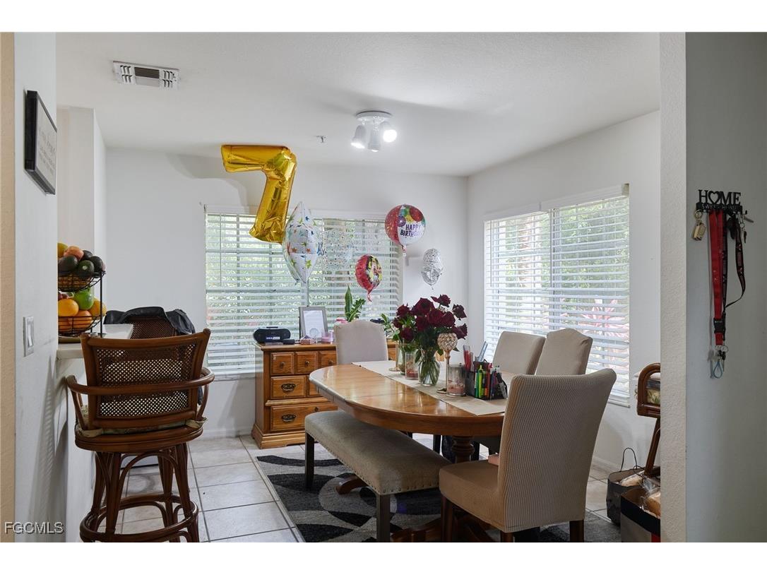 9460 Ivy Brook Run #710 Fort Myers FL 33913 2025000439 image2