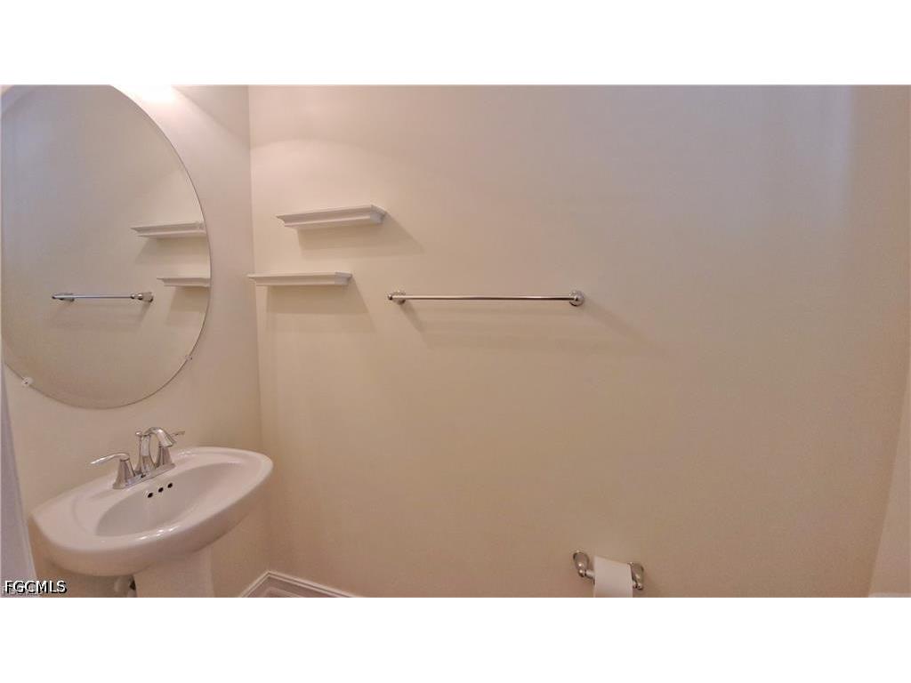 9462 Montebello Way #106 Fort Myers FL 33908 2026023051 image3