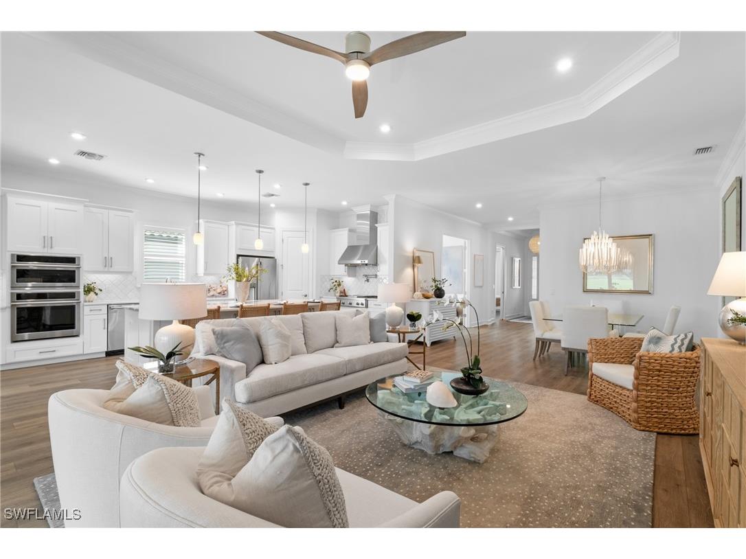 9466 Montelanico Loop Naples FL 34119 225017337 image1