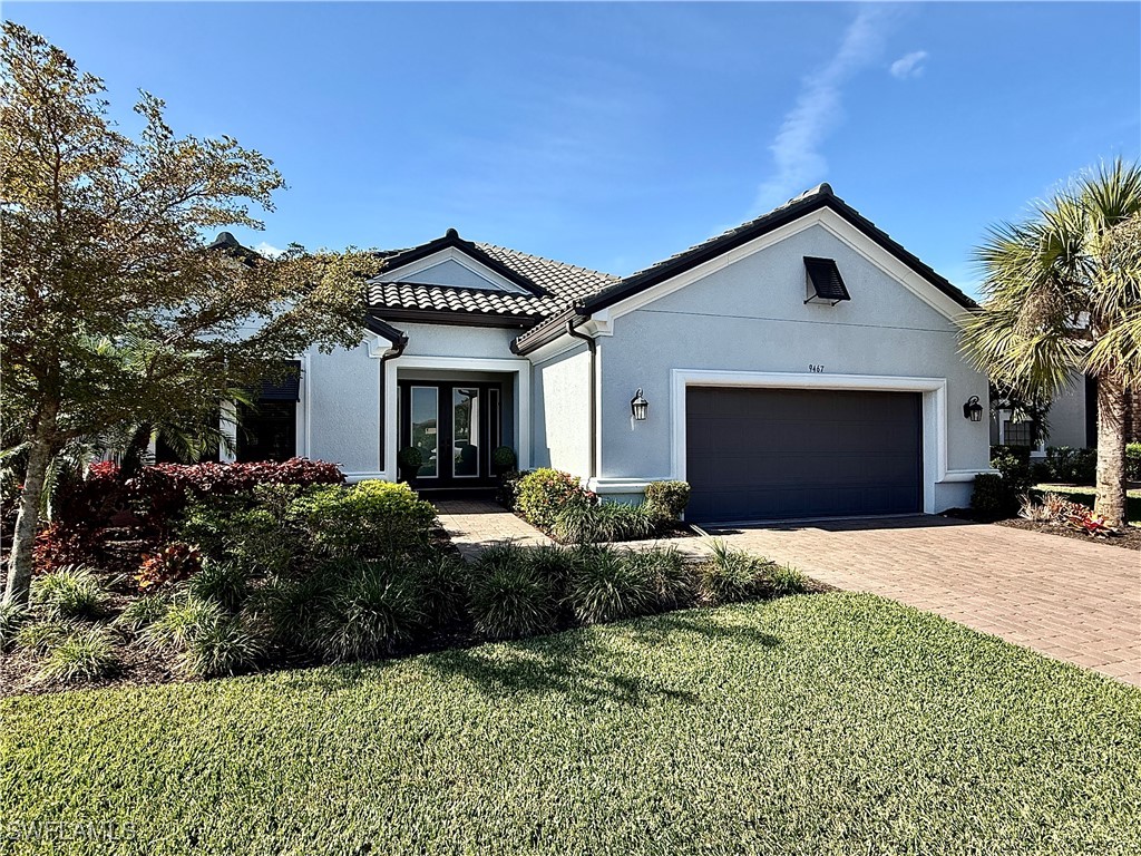 9467 Montelanico Loop Naples FL 34119 224099940 image1