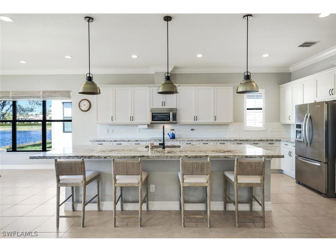 9469 Greenleigh Court Naples FL 34120 226008933 image5