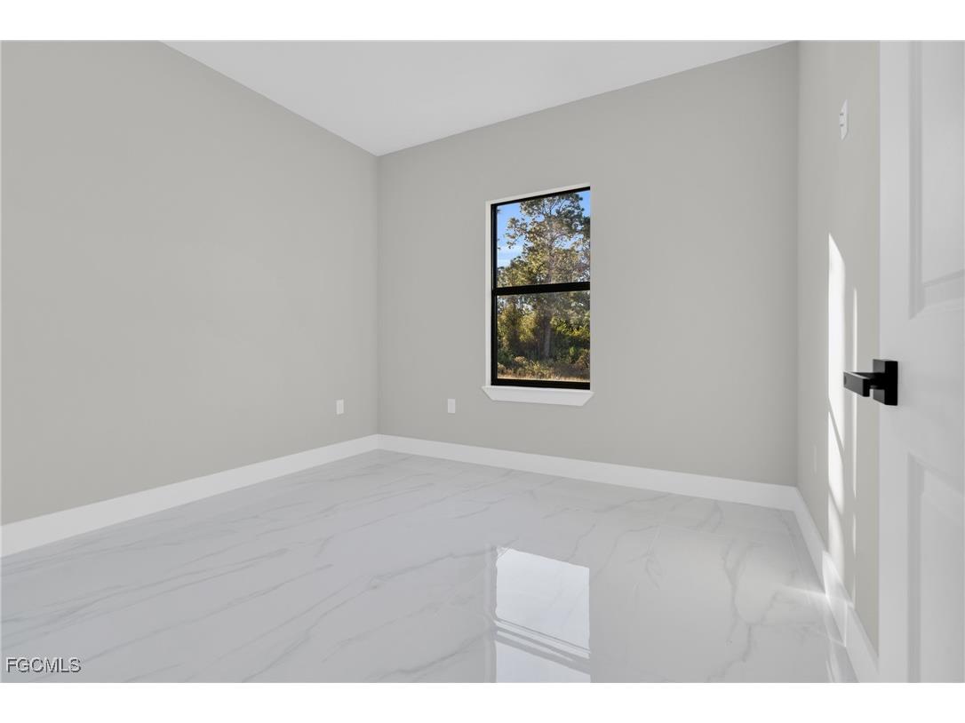 947 Gable Street Lehigh Acres FL 33974 2026003608 image10