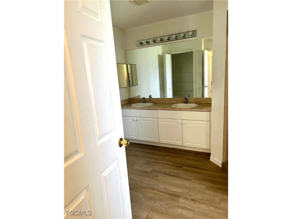 947 Hunter Street E Lehigh Acres FL 33974 2025013415 image14