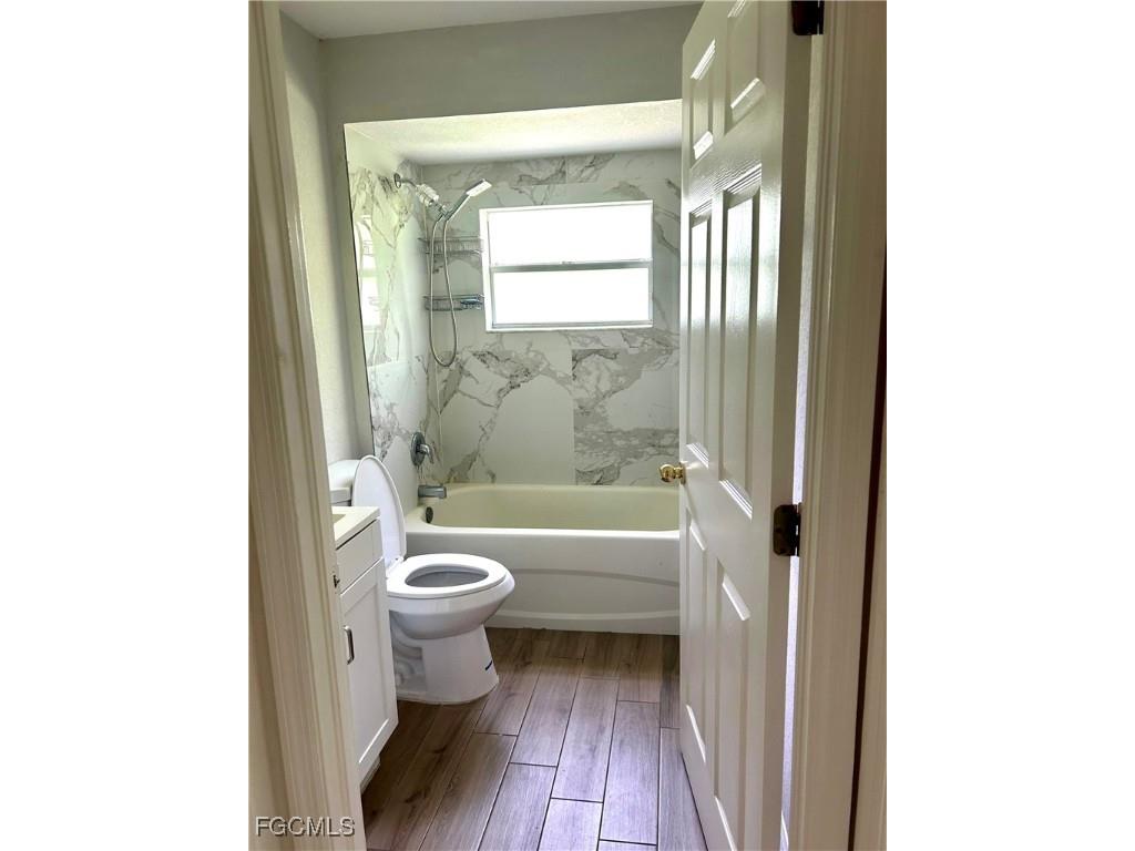 947 Hunter Street E Lehigh Acres FL 33974 2025013415 image8