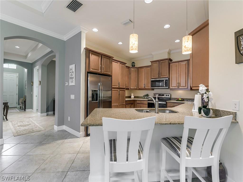 9483 Isla Bella Circle Bonita Springs FL 34135 225085131 image10