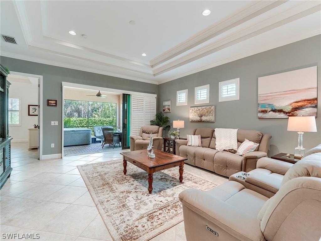 9483 Isla Bella Circle Bonita Springs FL 34135 225085131 image2