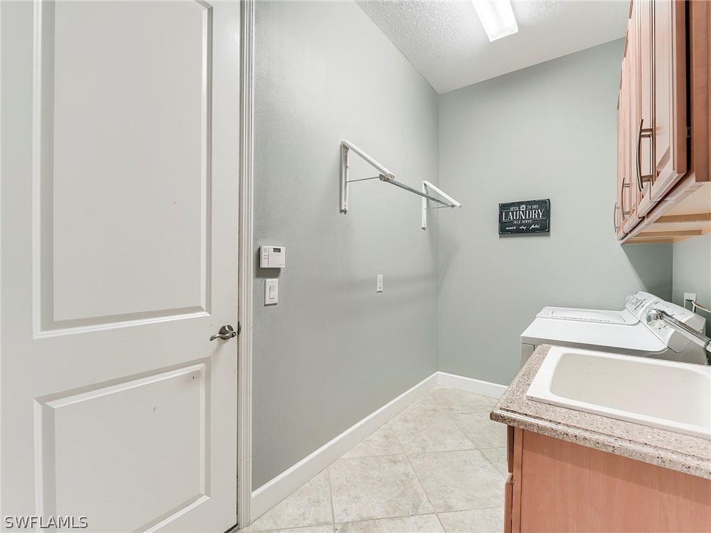 9483 Isla Bella Circle Bonita Springs FL 34135 225085131 image36