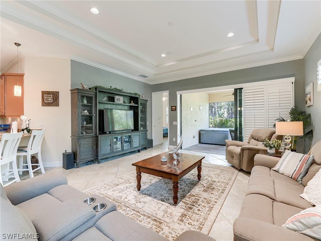 9483 Isla Bella Circle Bonita Springs FL 34135 225085131 image4