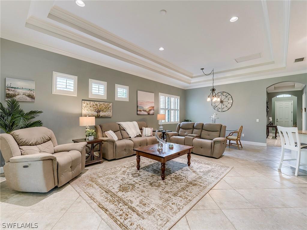 9483 Isla Bella Circle Bonita Springs FL 34135 225085131 image5