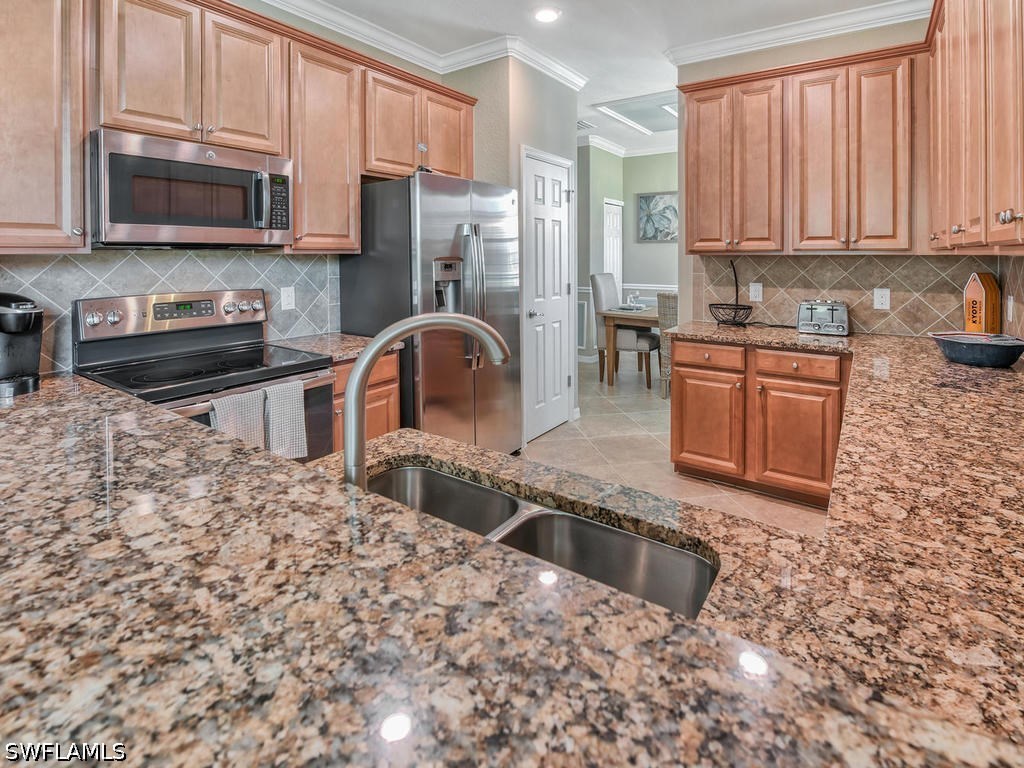 9484 Casoria Court #201 Naples FL 34113 226018646 image7