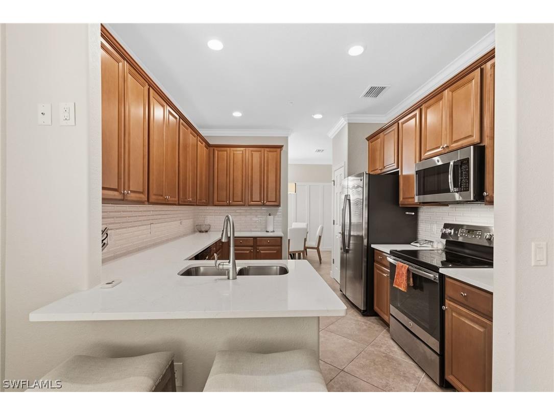 9484 Casoria Court #202 Naples FL 34113 226007685 image10