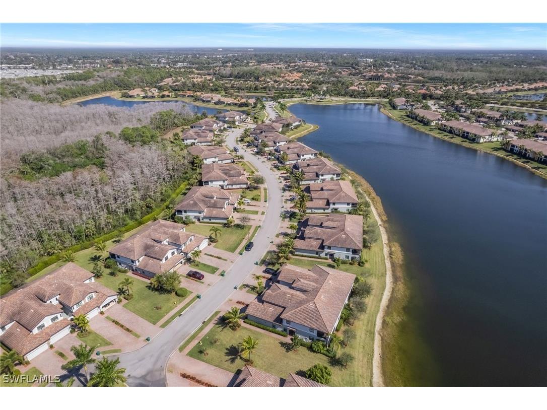 9484 Casoria Court #202 Naples FL 34113 226007685 image39