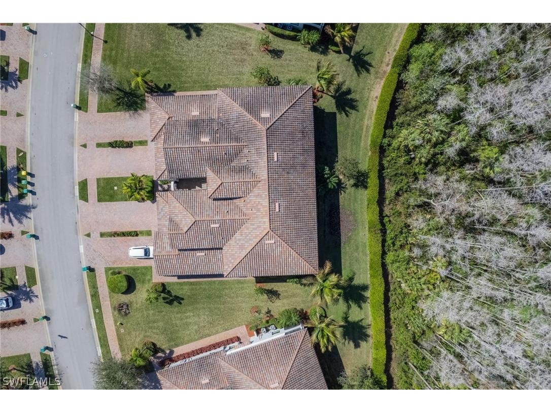 9484 Casoria Court #202 Naples FL 34113 226007685 image40