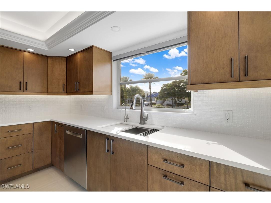 9486 Gulf Shore Drive #A101 Naples FL 34108 225084228 image10