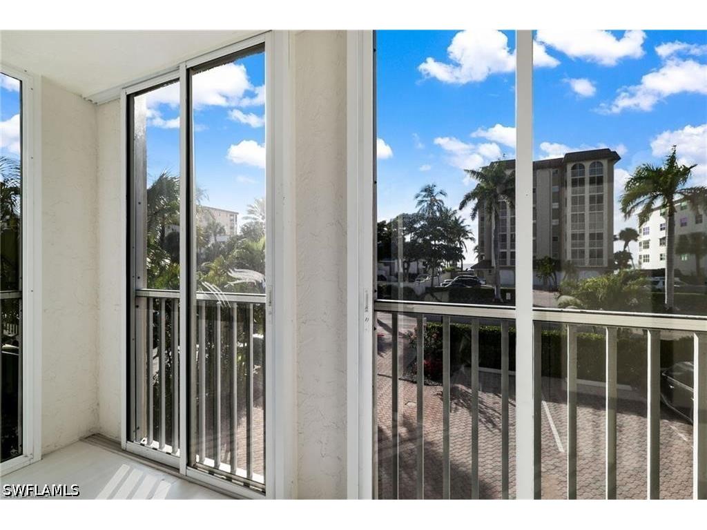 9486 Gulf Shore Drive #A101 Naples FL 34108 226014539 image25