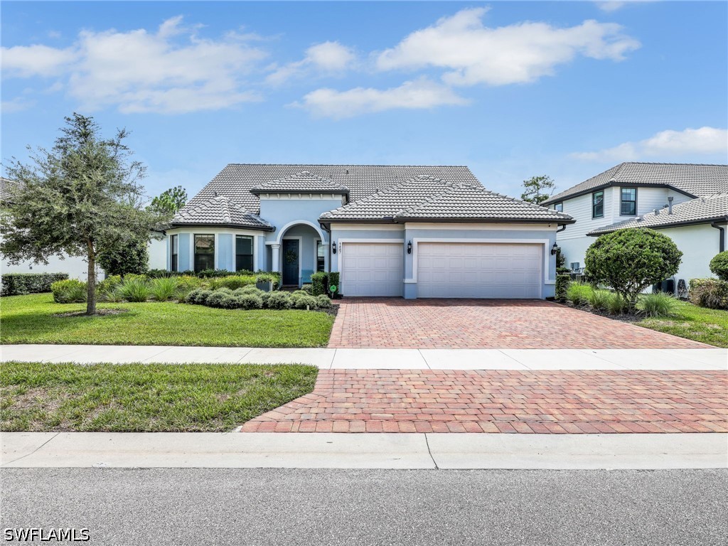 9487 Greyhawk Trail Naples FL 34120 226021102 image1