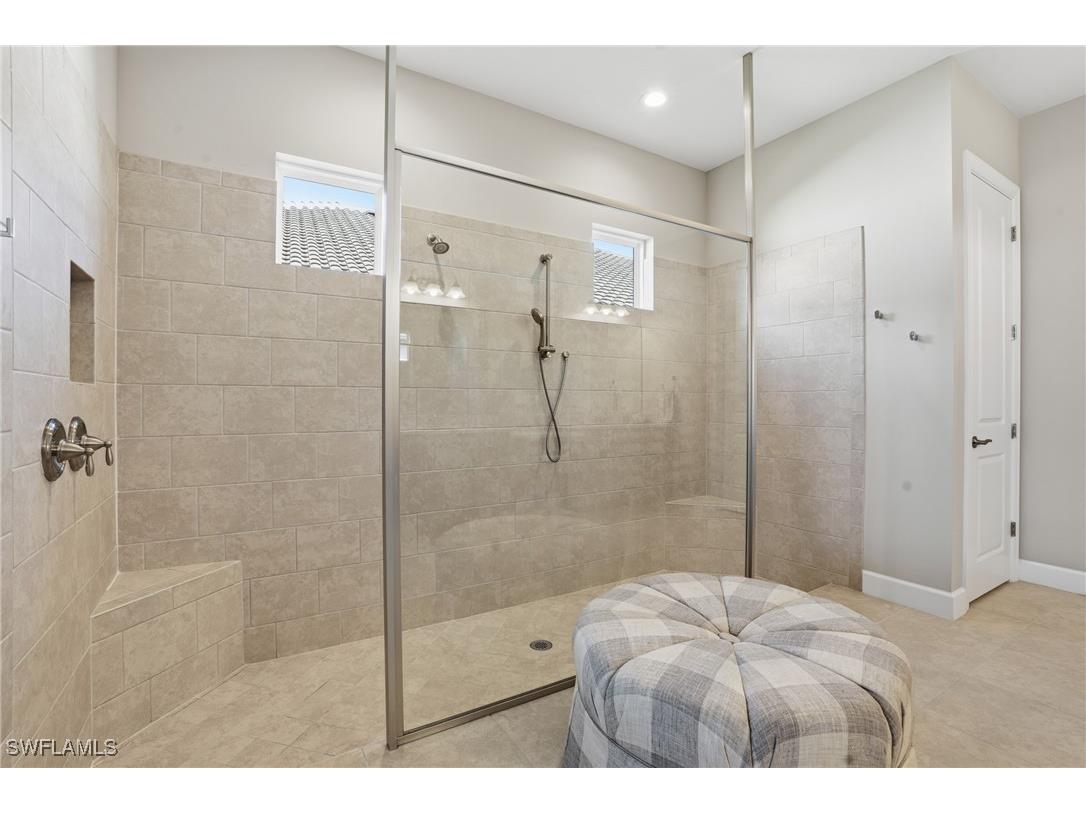 9489 Montelanico Loop Naples FL 34119 225078035 image25