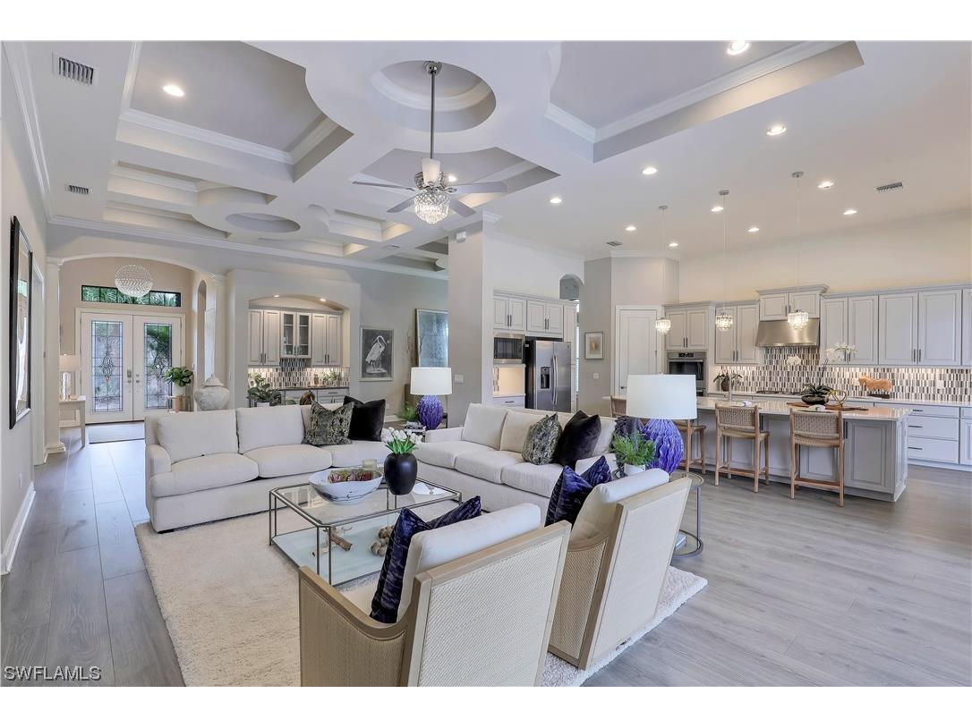 9496 Livorno Court Naples FL 34119 223024471 image1