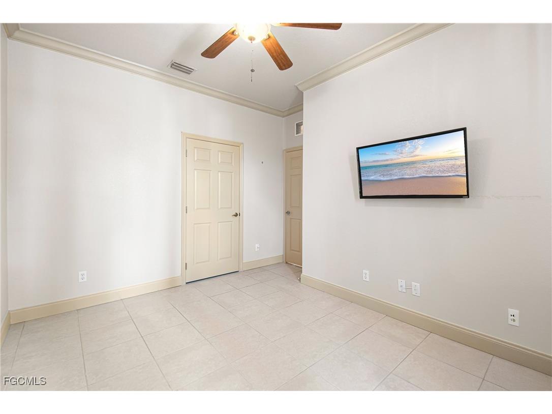 9496 River Otter Drive Fort Myers FL 33912 2025012539 image10