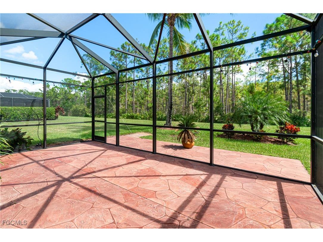 9496 River Otter Drive Fort Myers FL 33912 2025012539 image21