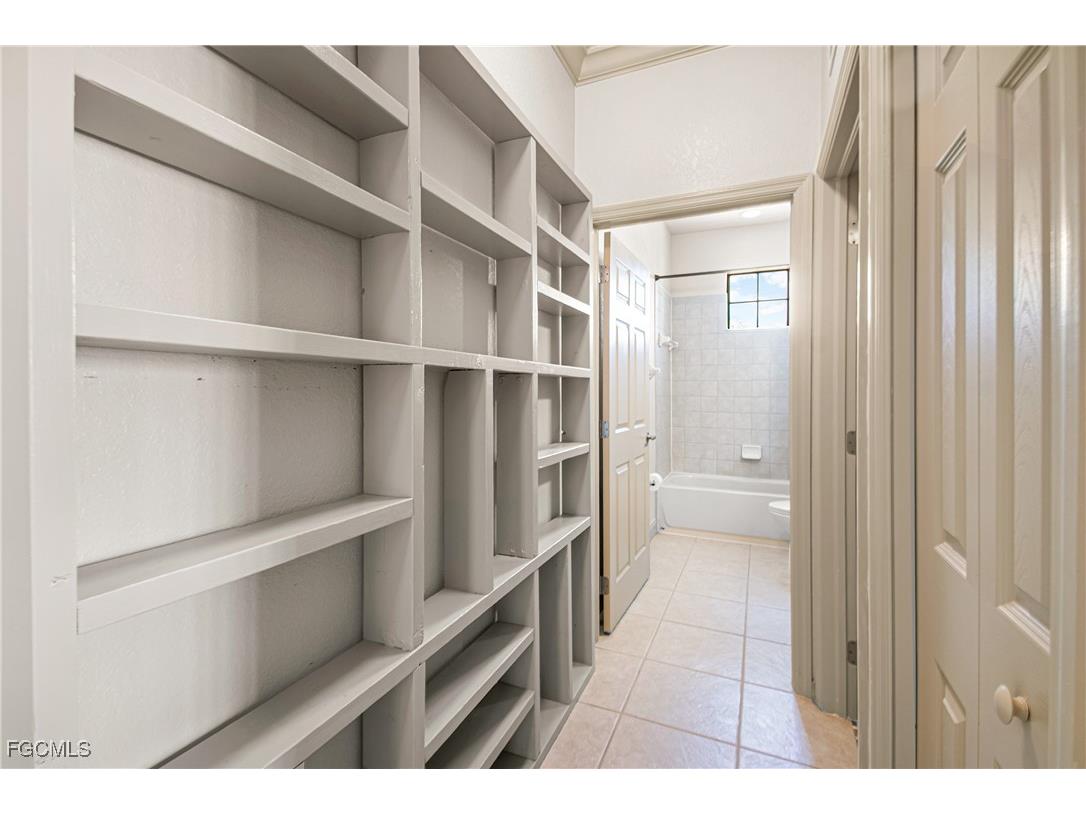 9496 River Otter Drive Fort Myers FL 33912 2025012539 image6