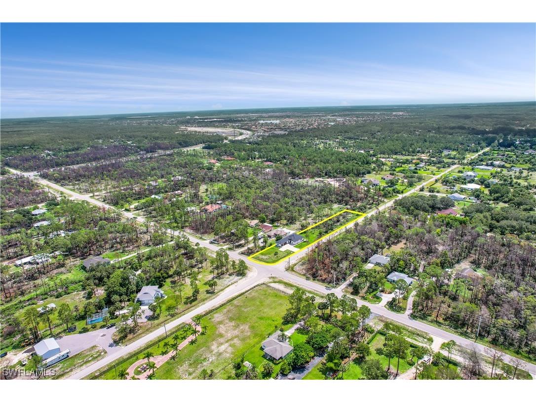 95 22nd Avenue NE Naples FL 34120 223048775 image1