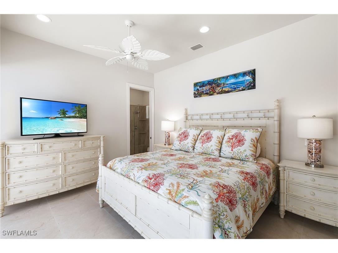 95 Anchor Court Marco Island FL 34145 225067338 image23