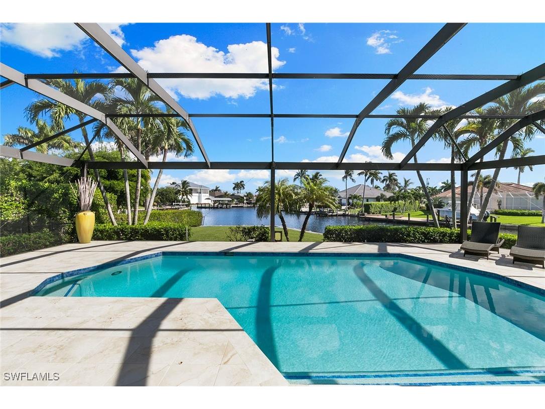 95 Anchor Court Marco Island FL 34145 225067338 image5