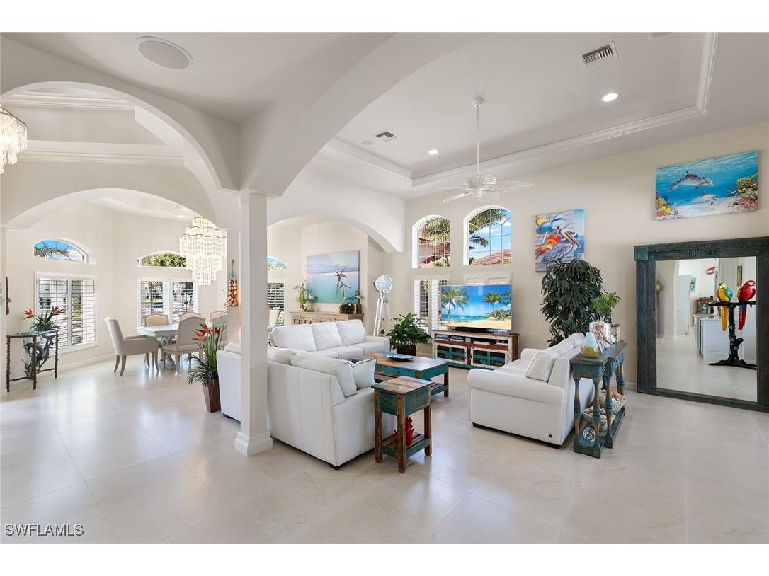 95 Anchor Court Marco Island FL 34145 225067338 image9