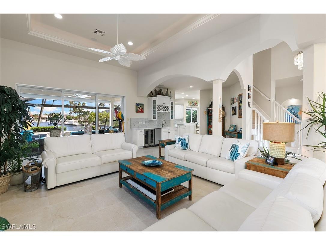 95 Anchor Court Marco Island FL 34145 226010596 image5