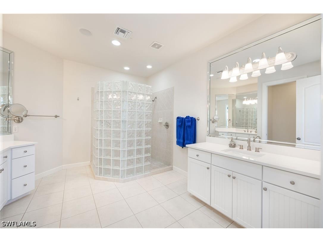 95 Anchor Court Marco Island FL 34145 226020654 image12