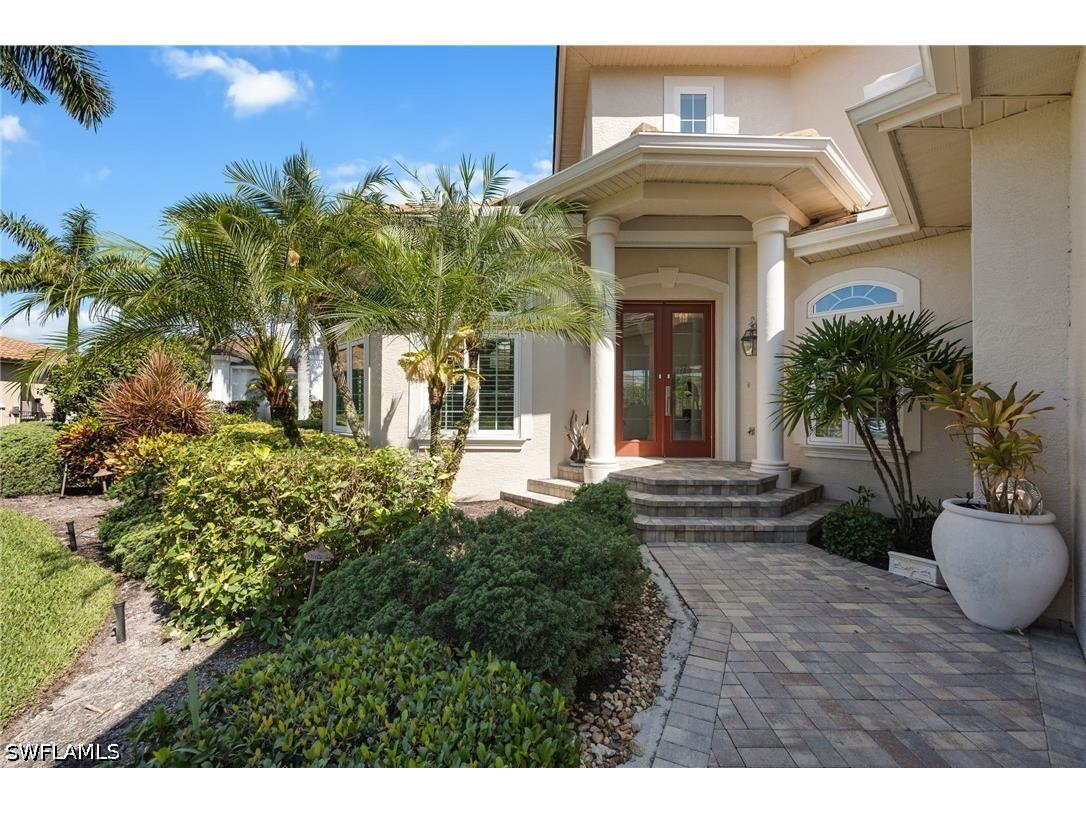 95 Anchor Court Marco Island FL 34145 226020654 image3