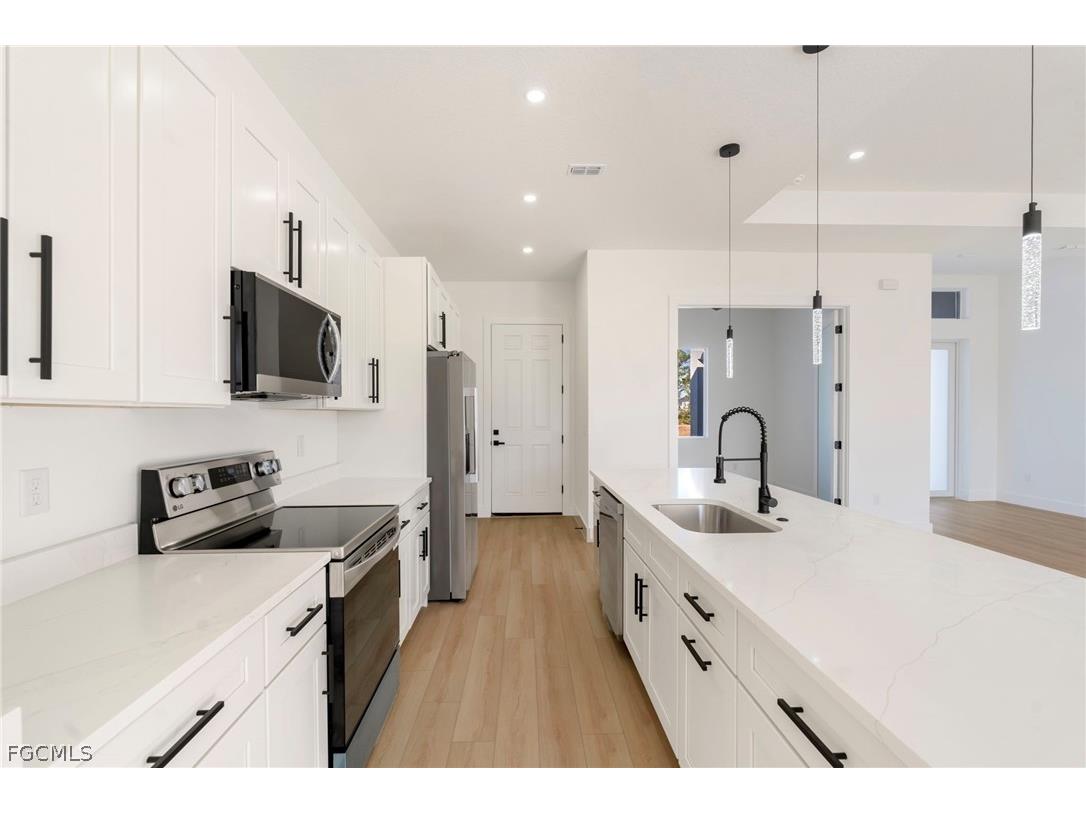 95 Brig Circle E Placida FL 33946 225032620 image10