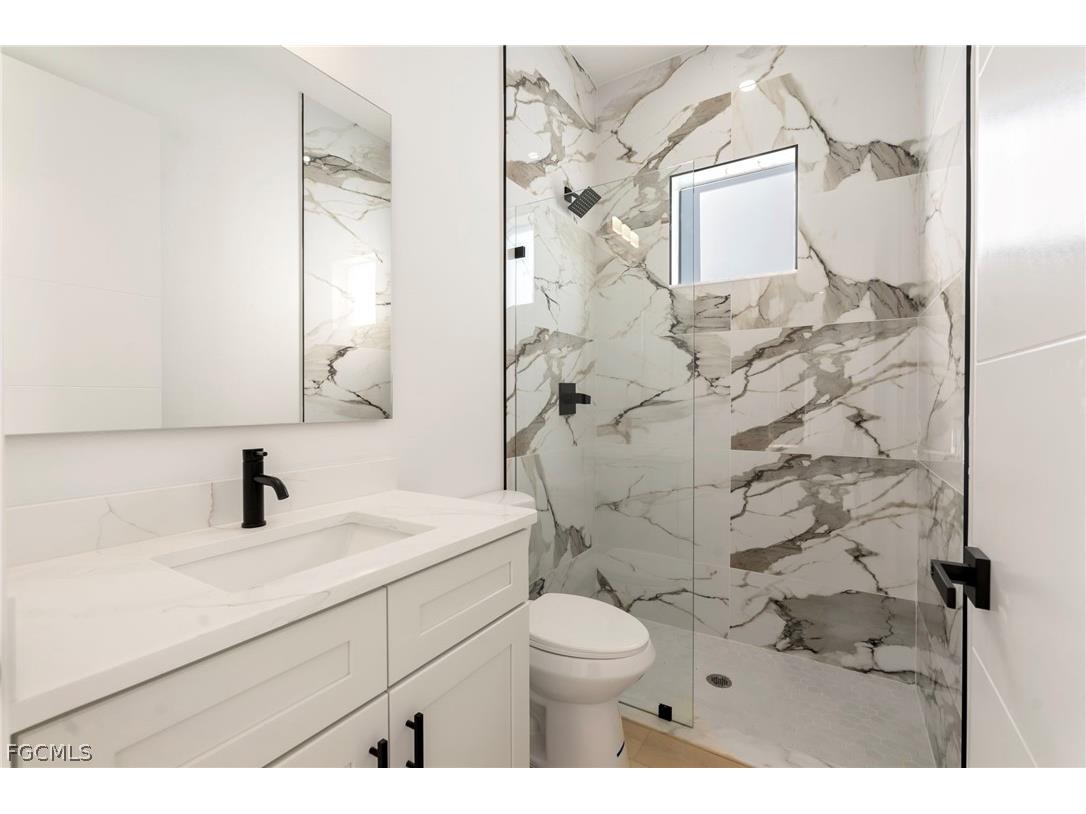 95 Brig Circle E Placida FL 33946 225032620 image14