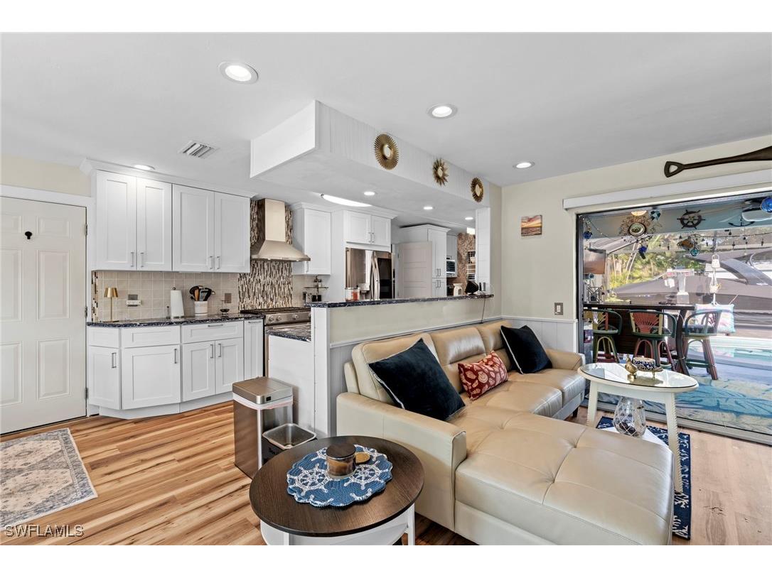 95 Cardinal Drive North Fort Myers FL 33917 225081565 image8