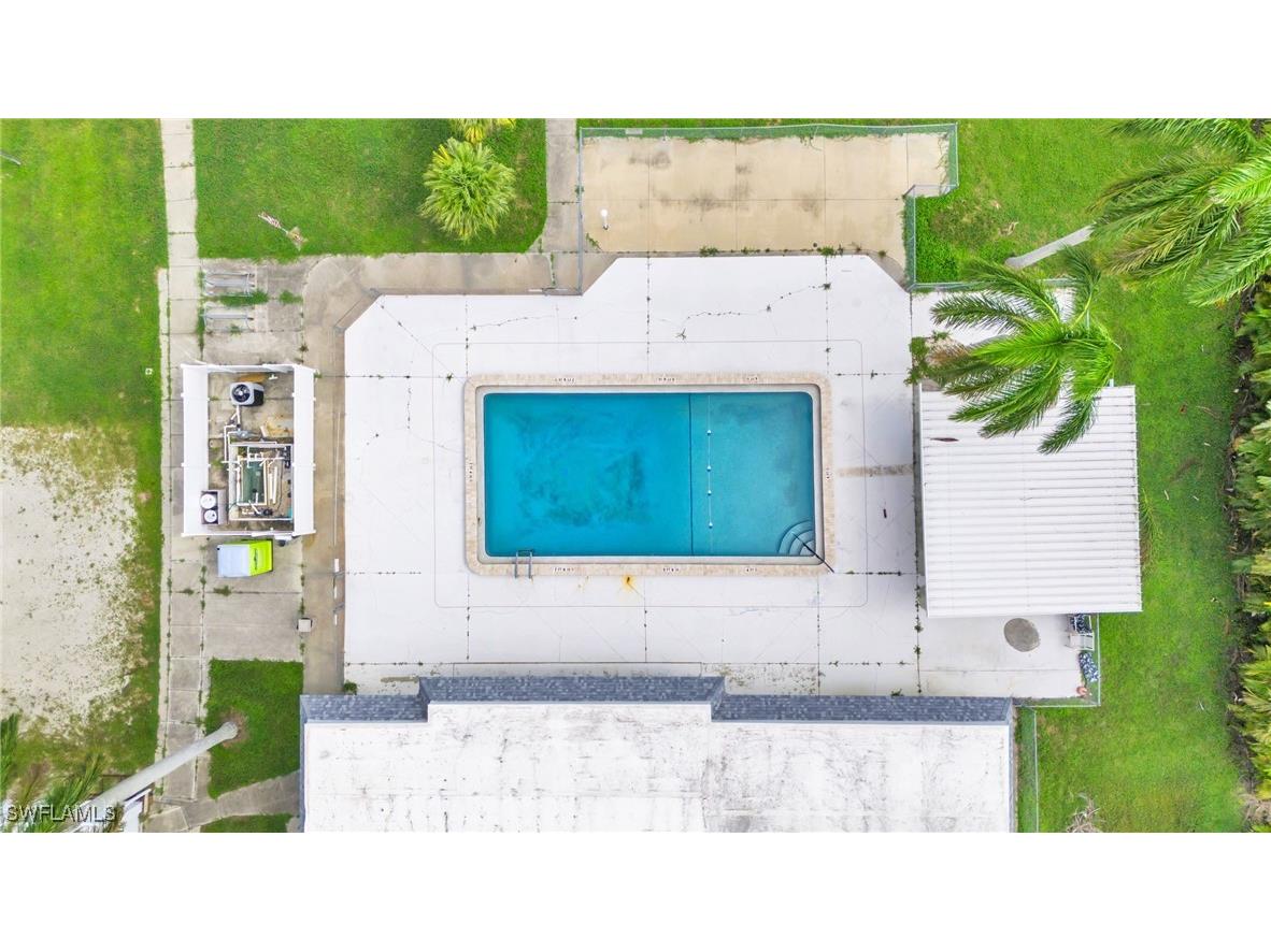 95 Sycamore Lane Fort Myers FL 33908 225035195 image2