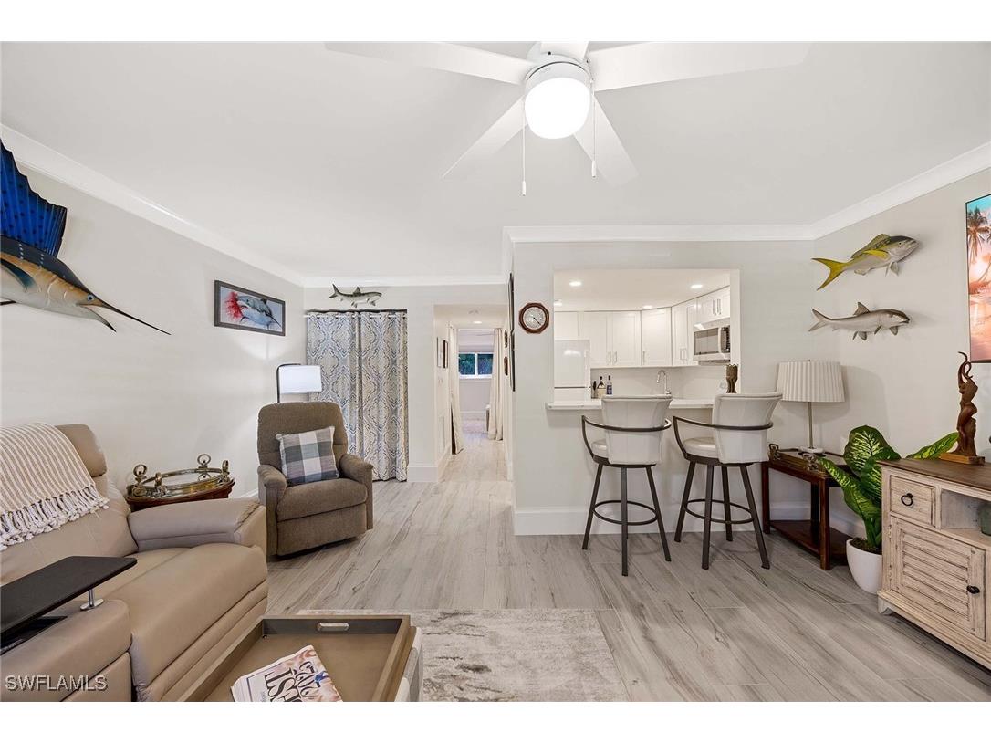 950 7th Avenue S #14 Naples FL 34102 225067910 image19