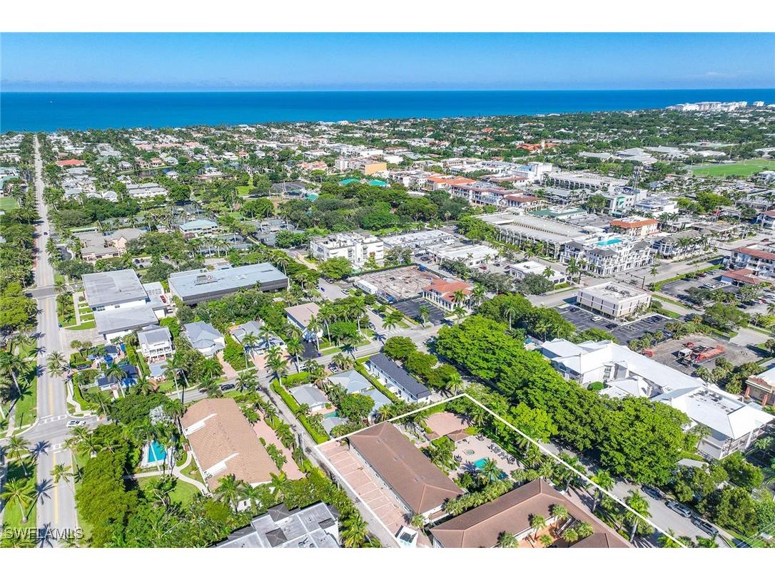 950 7th Avenue S #14 Naples FL 34102 225067910 image24