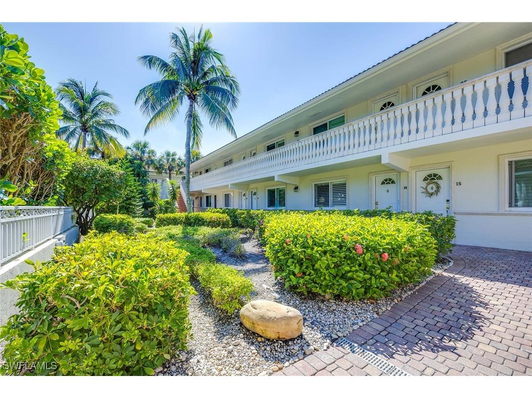 950 7th Avenue S #14 Naples FL 34102 225067910 image26