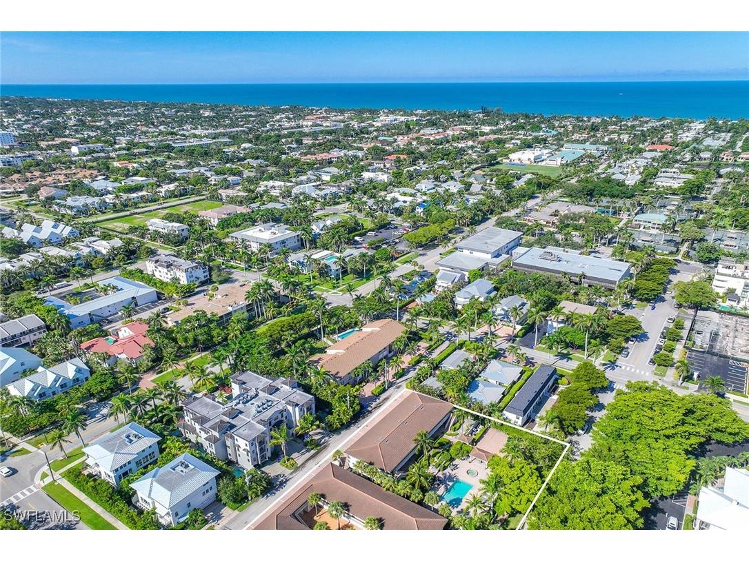 950 7th Avenue S #14 Naples FL 34102 225067910 image28