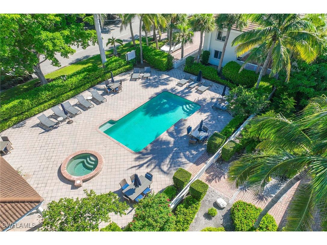 950 7th Avenue S #14 Naples FL 34102 225067910 image30