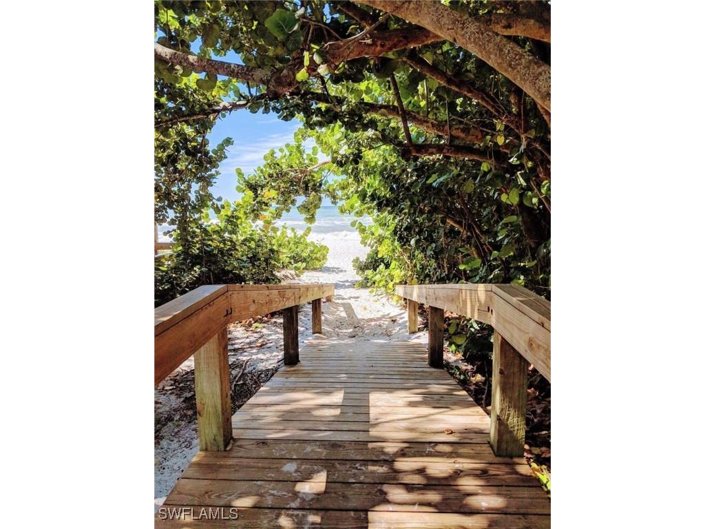 950 7th Avenue S #23 Naples FL 34102 225051854 image28