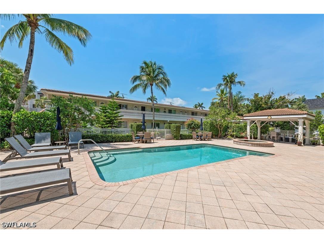 950 7th Avenue S #23 Naples FL 34102 226023297 image1
