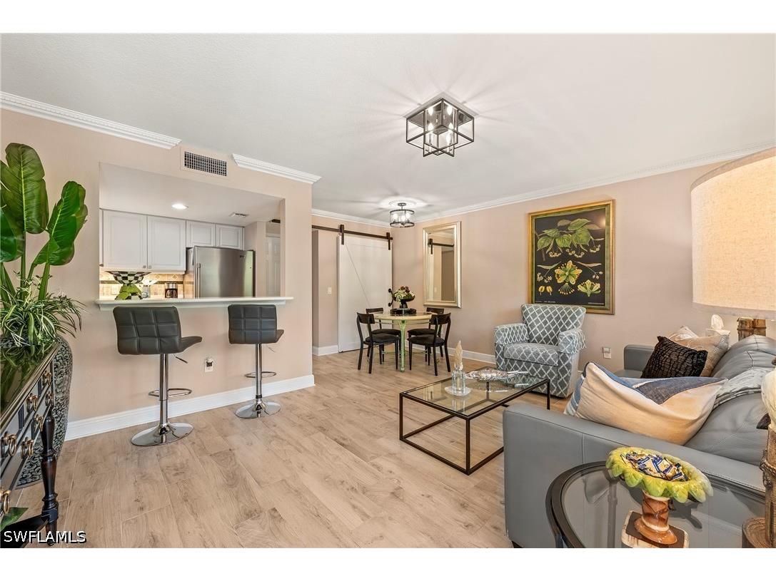 950 7th Avenue S #23 Naples FL 34102 226023297 image2
