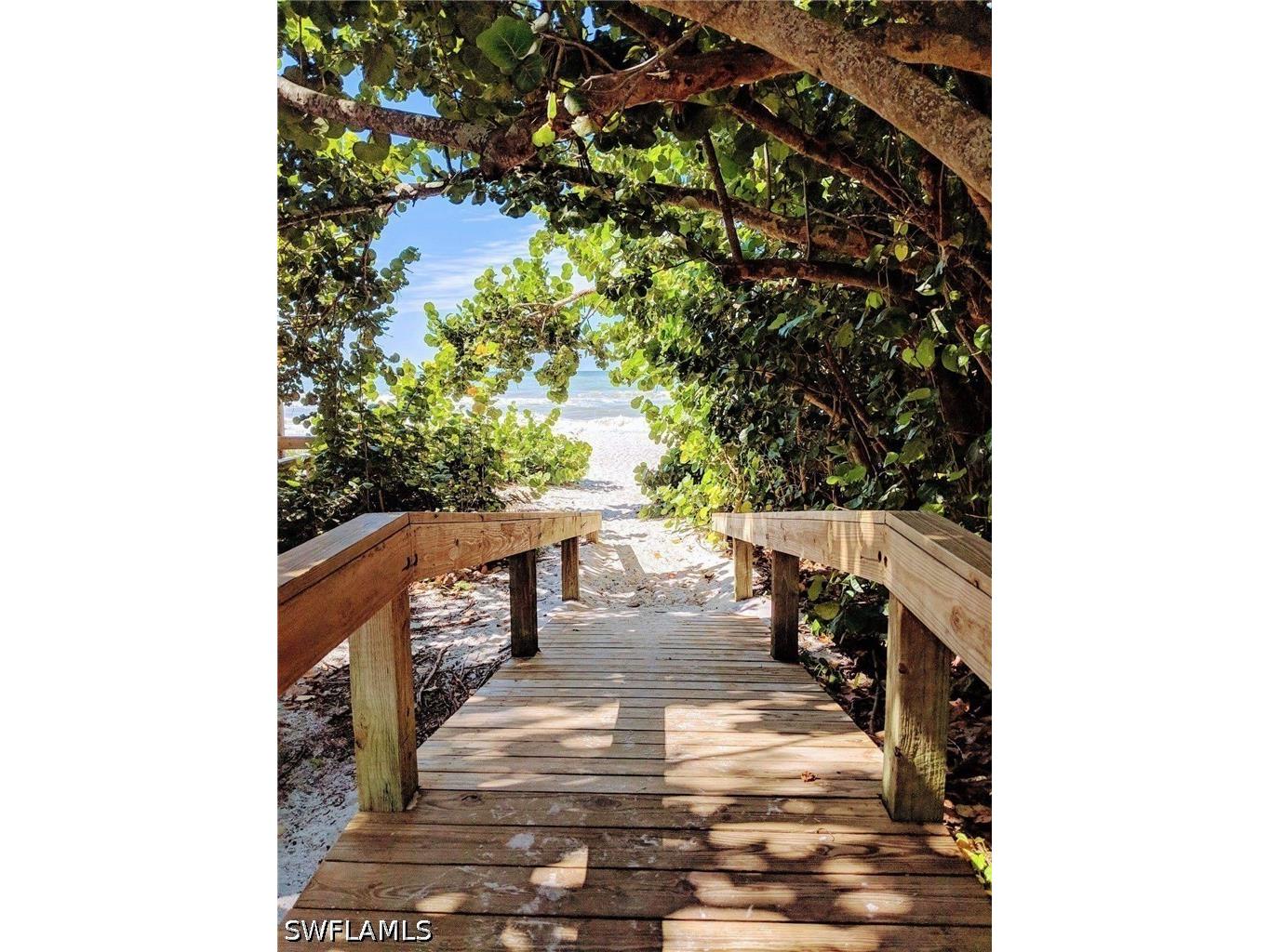 950 7th Avenue S #23 Naples FL 34102 226023297 image28