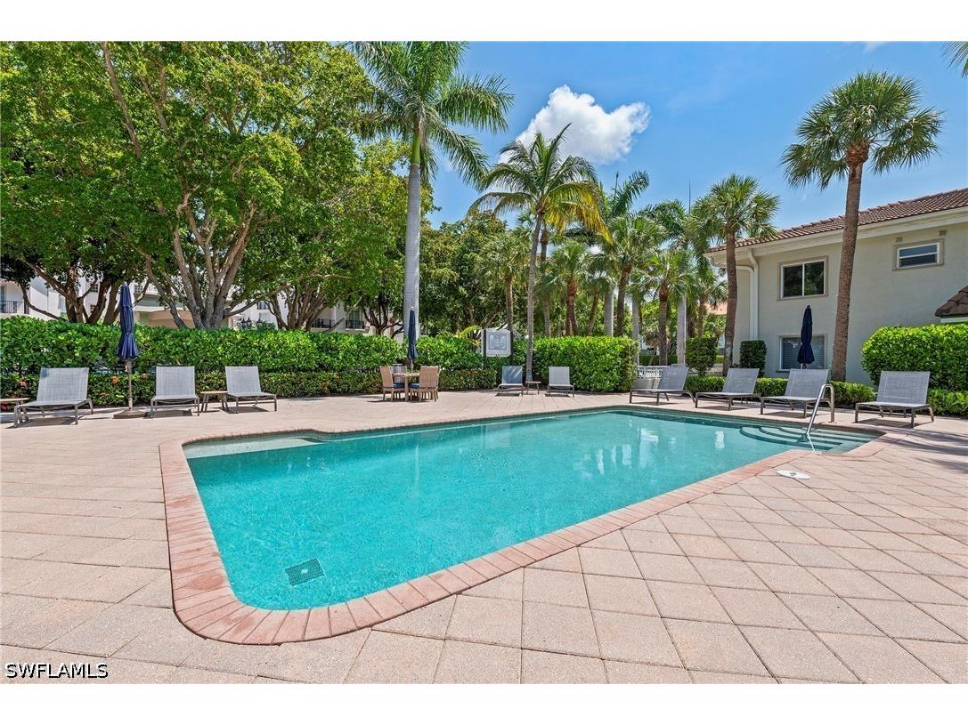 950 7th Avenue S #23 Naples FL 34102 226023297 image4