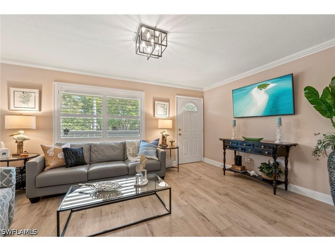 950 7th Avenue S #23 Naples FL 34102 226023297 image5